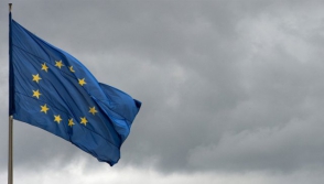 Соцопрос: 45% опрошенных французов за то, чтобы остаться в ЕС